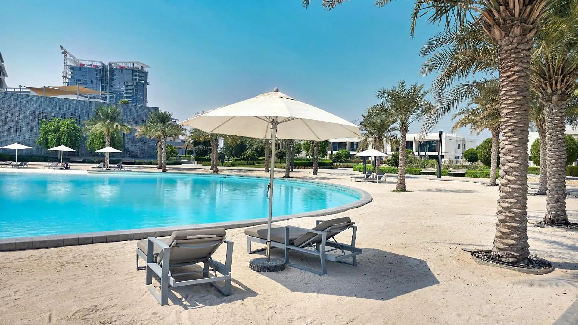 Easygo-Luxury 2Br & Maids Room With Lagoon View Dubai United Arab Emirates